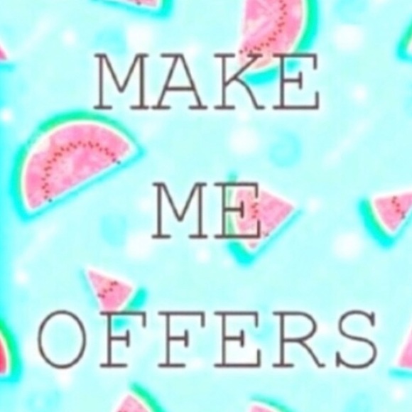 ❤️Meet Your Posher ❤️ - Picture 1 of 3